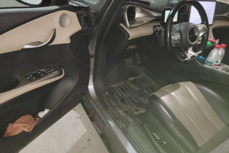 Used BYD Dolphin 2023 420 km Free Version Driver Seat