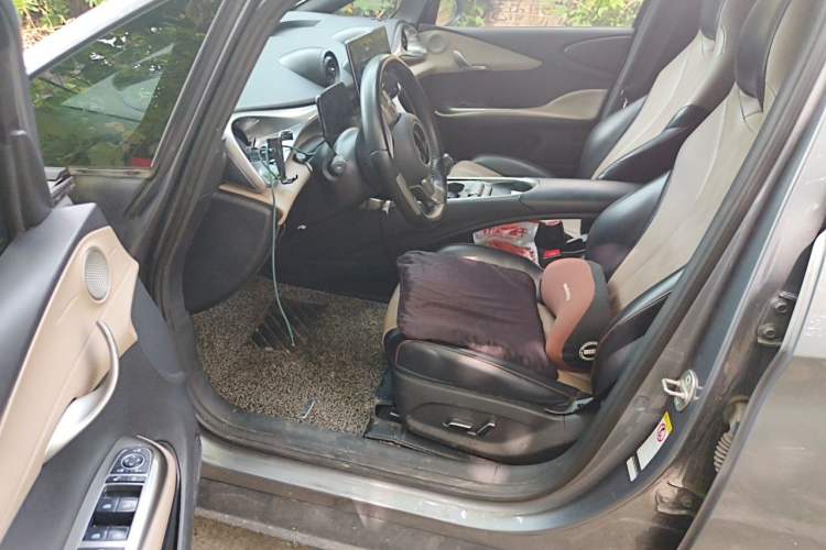 Used BYD Dolphin 2023 420 km Fashion Edition Driver Seat