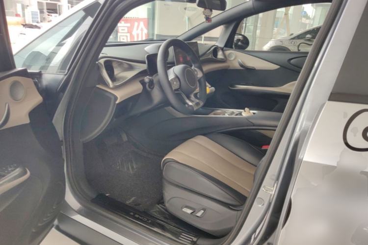 Used BYD Dolphin 2023 420 km Fashion Edition Driver Seat