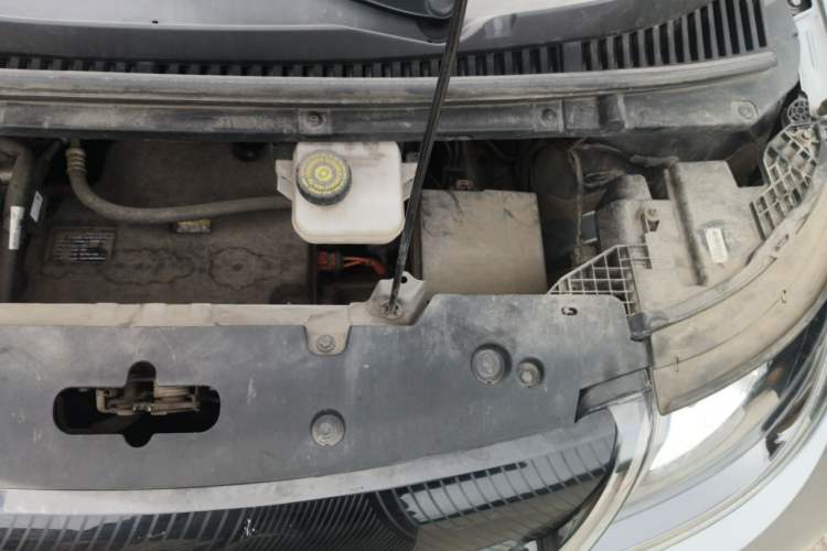 Used BYD Dolphin 2023 420 km Free Version Engine Bay Left
