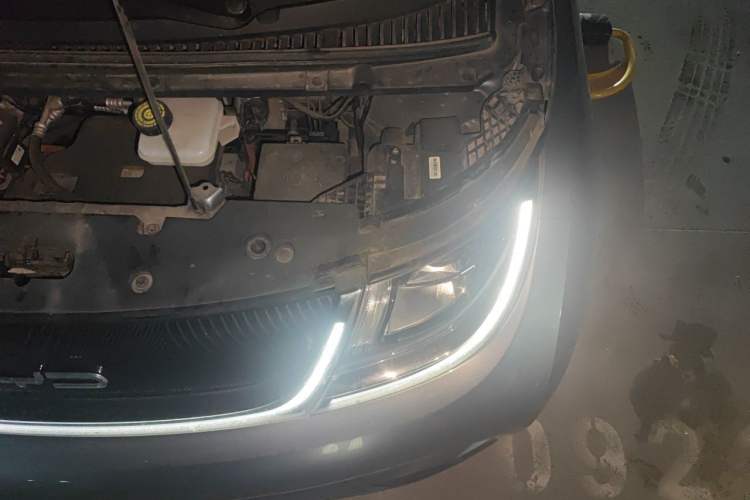 Used BYD Dolphin 2023 420 km Fashion Edition Engine Bay Left