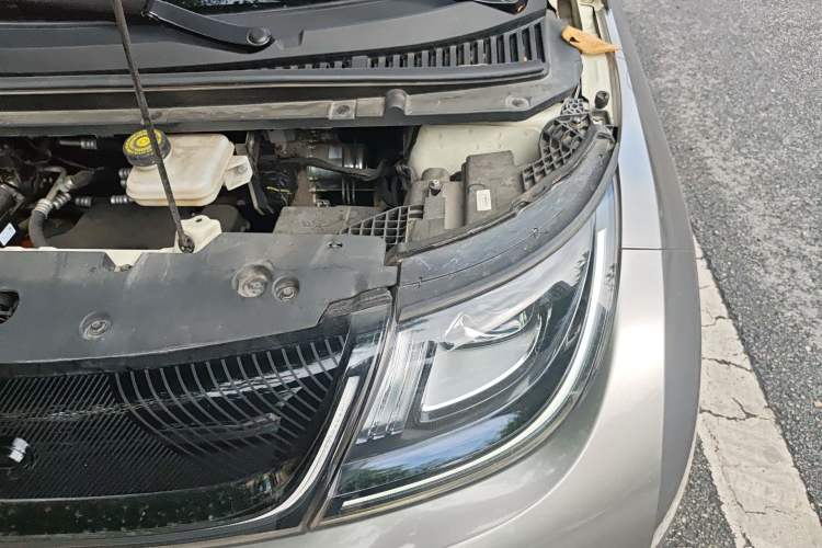 Used BYD Dolphin 2023 420 km Fashion Edition Engine Bay Left