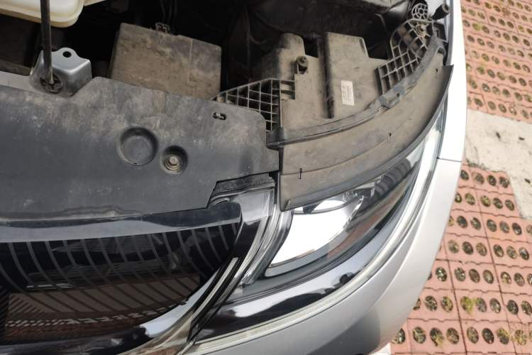 Used BYD Dolphin 2023 420 km Fashion Edition Engine Bay Left