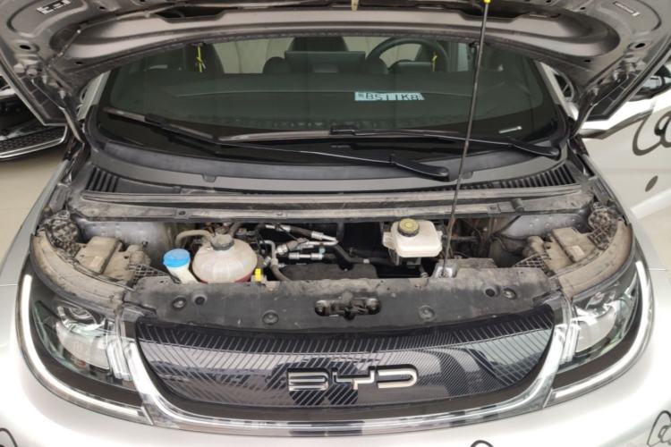 Used BYD Dolphin 2023 420 km Fashion Edition Engine Bay