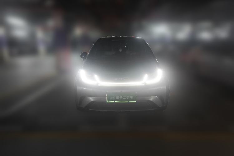 Used BYD Dolphin 2023 420 km Fashion Edition Front
