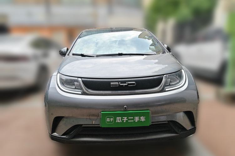 Used BYD Dolphin 2023 420 km Fashion Edition Front