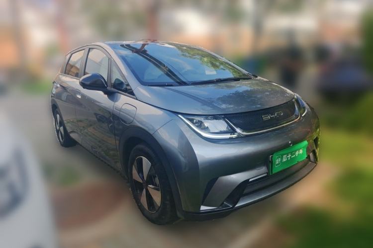 Used BYD Dolphin 2023 420 km Free Version Front Right 45 Deg