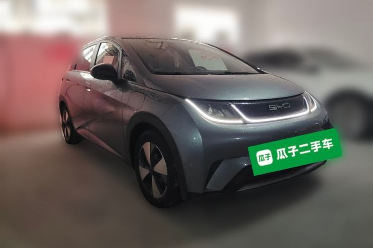 Used BYD Dolphin 2023 420 km Free Version Front Right 45 Deg
