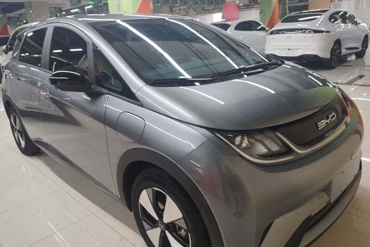 Used BYD Dolphin 2023 420 km Free Version Front Right 45 Deg