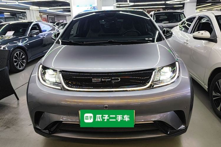 Used BYD Dolphin 2023 420 km Fashion Edition Front