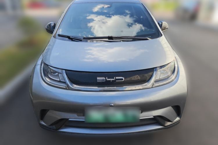 Used BYD Dolphin 2023 420 km Fashion Edition Front