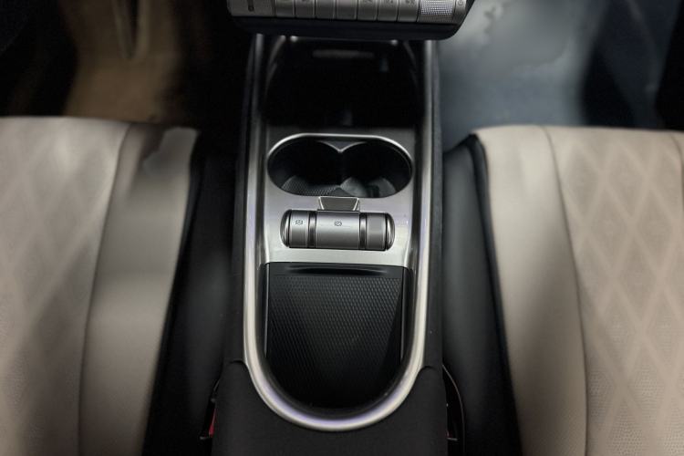 Used BYD Dolphin 2023 420 km Free Version Interior 8
