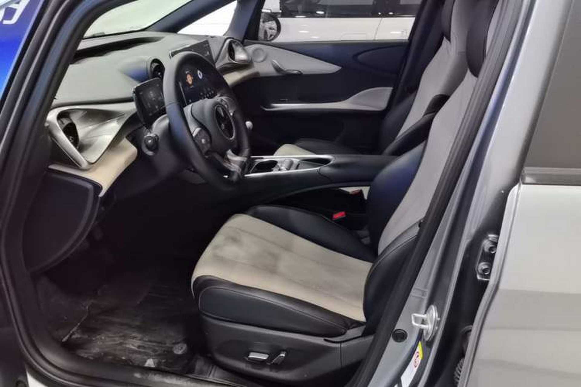 Used BYD Dolphin 2023 420 km Free Version Left Front Seat
