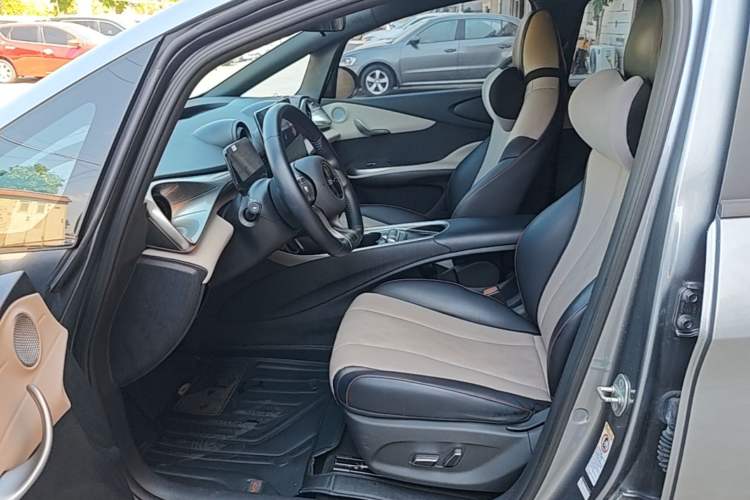 Used BYD Dolphin 2023 420 km Fashion Edition Left Front Seat
