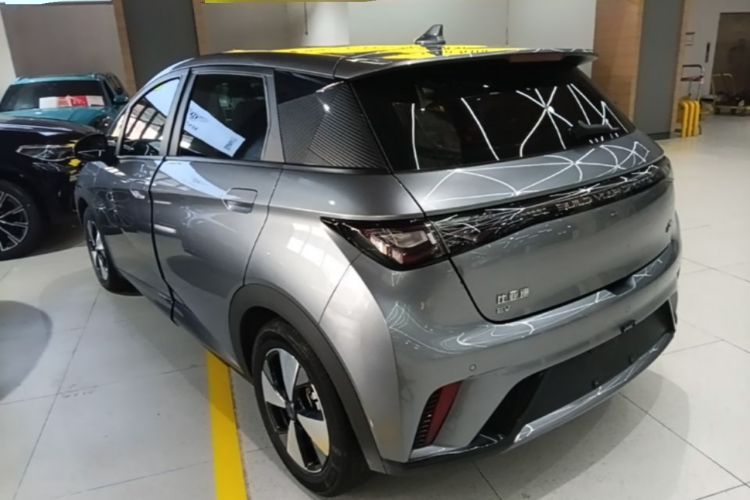 Used BYD Dolphin 2023 420 km Fashion Edition Rear Left 45 Deg