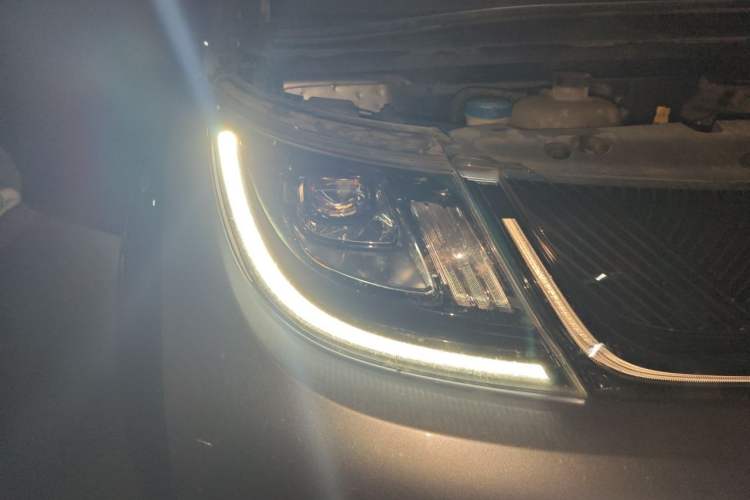 Used BYD Dolphin 2023 420 km Fashion Edition Right Front Headlight