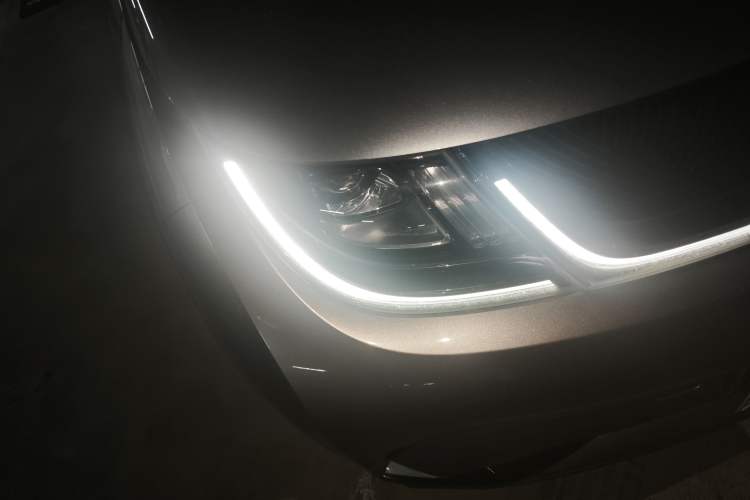 Used BYD Dolphin 2023 420 km Fashion Edition Right Front Headlight