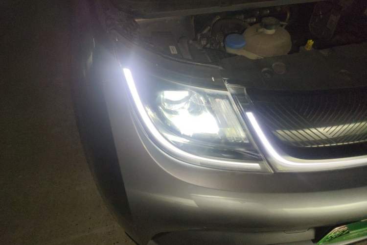 Used BYD Dolphin 2023 420 km Free Version Right Front Headlight