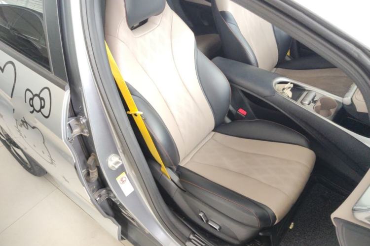 Used BYD Dolphin 2023 420 km Fashion Edition Right Front Seat