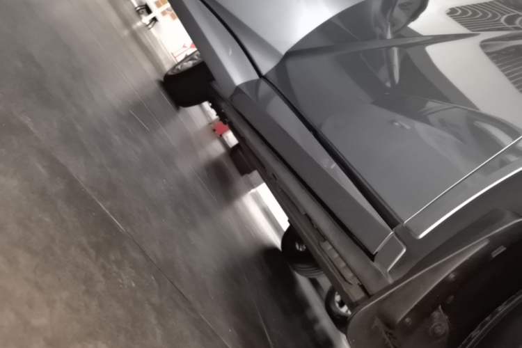 Used BYD Dolphin 2023 420 km Fashion Edition Right Side Sill