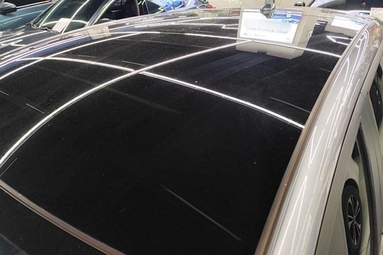 Used BYD Dolphin 2023 420 km Fashion Edition Roof