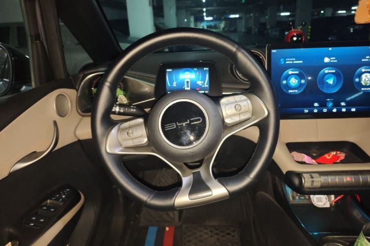 Used BYD Dolphin 2023 420 km Fashion Edition Steering Wheel