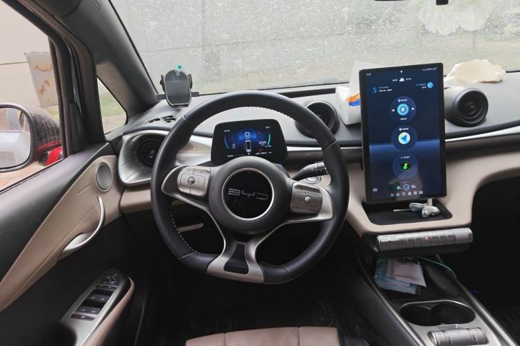 Used BYD Dolphin 2023 420 km Fashion Edition Steering Wheel