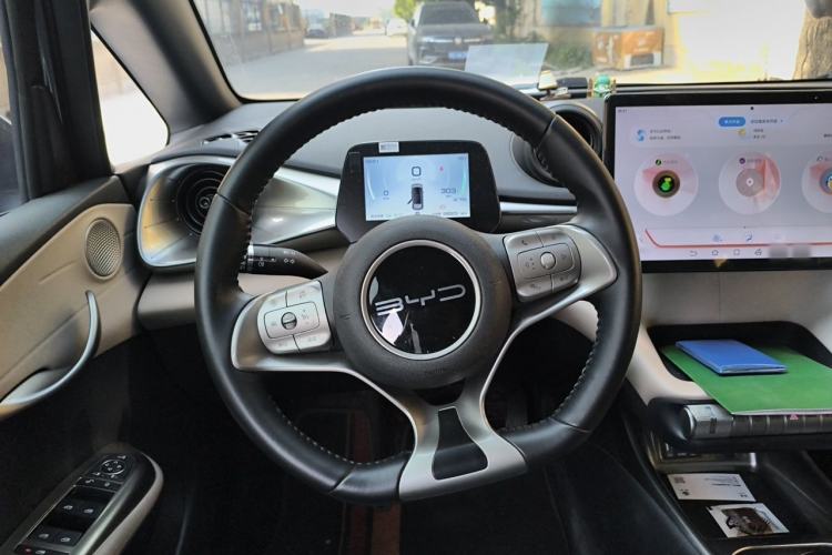 Used BYD Dolphin 2023 420 km Fashion Edition Steering Wheel