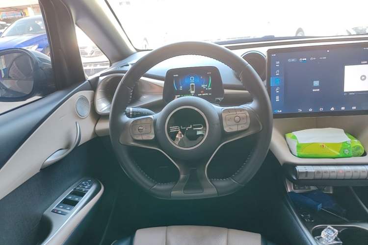 Used BYD Dolphin 2023 420 km Fashion Edition Steering Wheel
