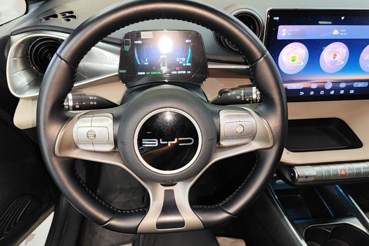 Used BYD Dolphin 2023 420 km Fashion Edition Steering Wheel