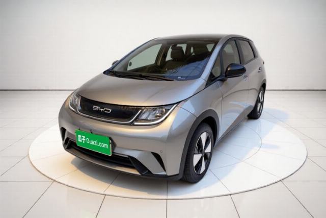 Used BYD Dolphin 2023 420 km Fashion Edition