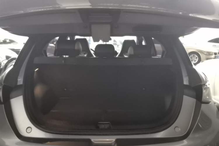 Used BYD Dolphin 2023 420 km Fashion Edition Trunk