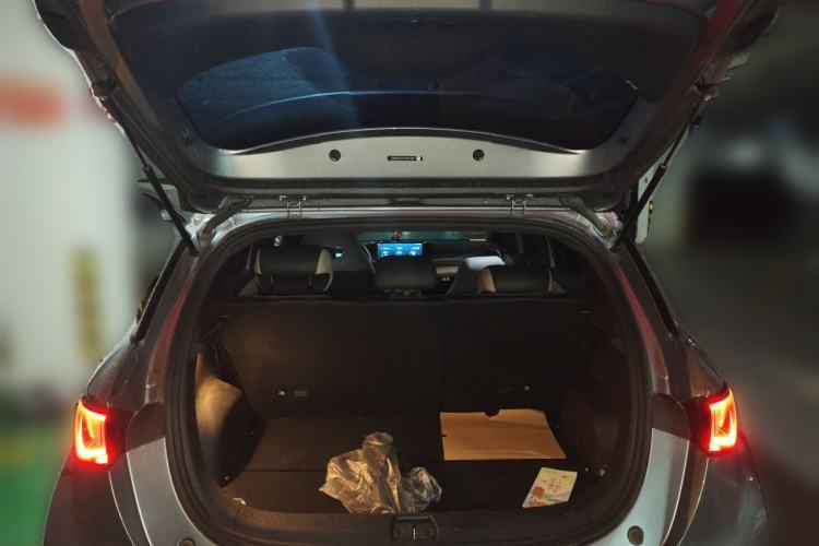 Used BYD Dolphin 2023 420 km Fashion Edition Trunk