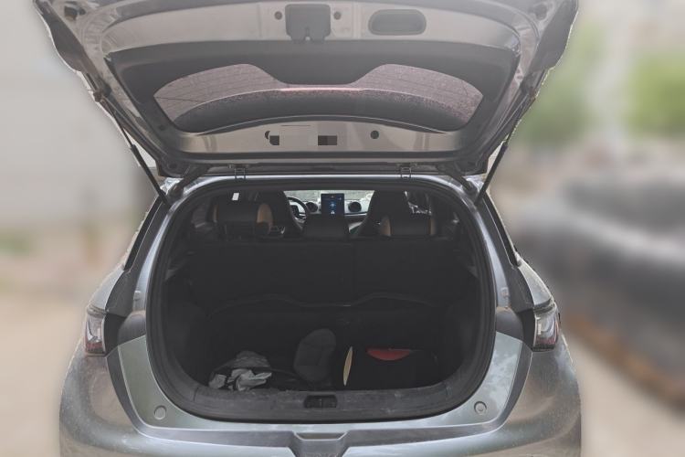 Used BYD Dolphin 2023 420 km Fashion Edition Trunk