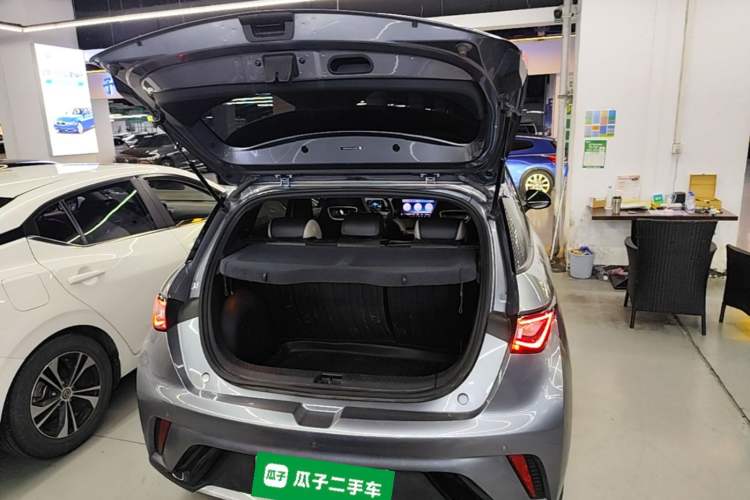 Used BYD Dolphin 2023 420 km Fashion Edition Trunk