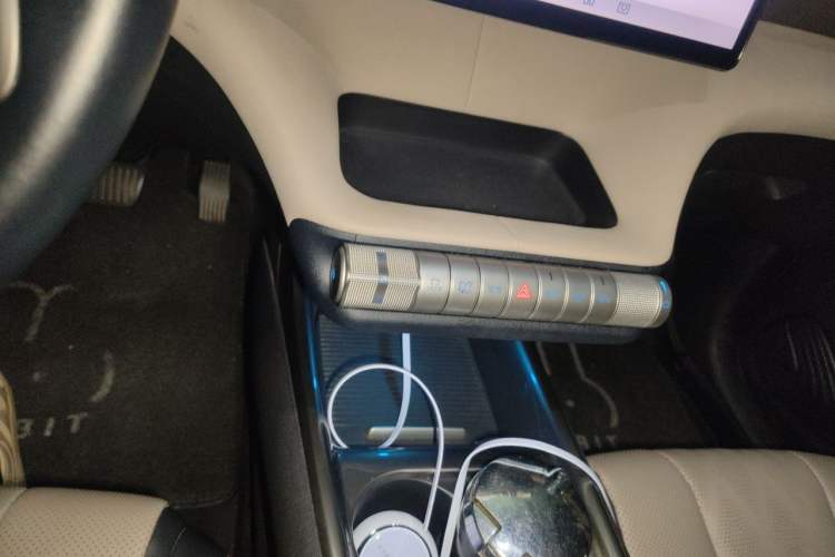 Used BYD Dolphin 2023 420 km Free Version Vehicle Key