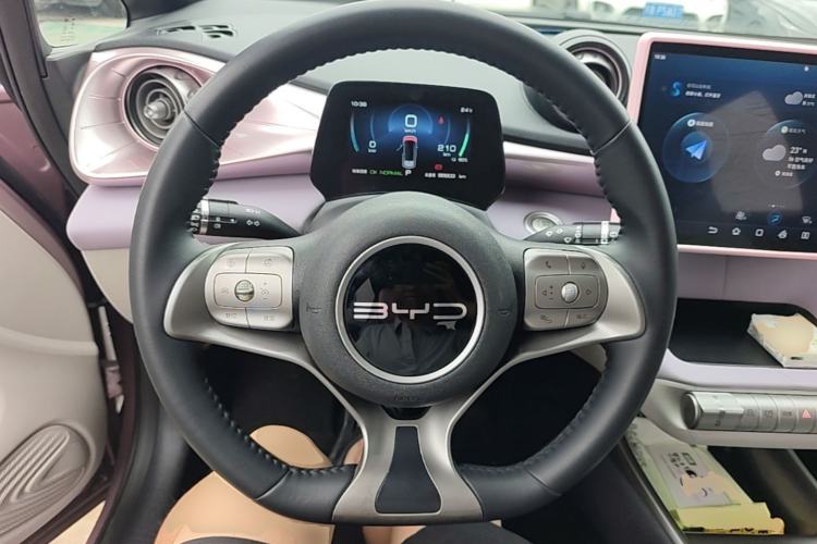 Used BYD Dolphin 2023 420 km Fashion Edition Steering Wheel