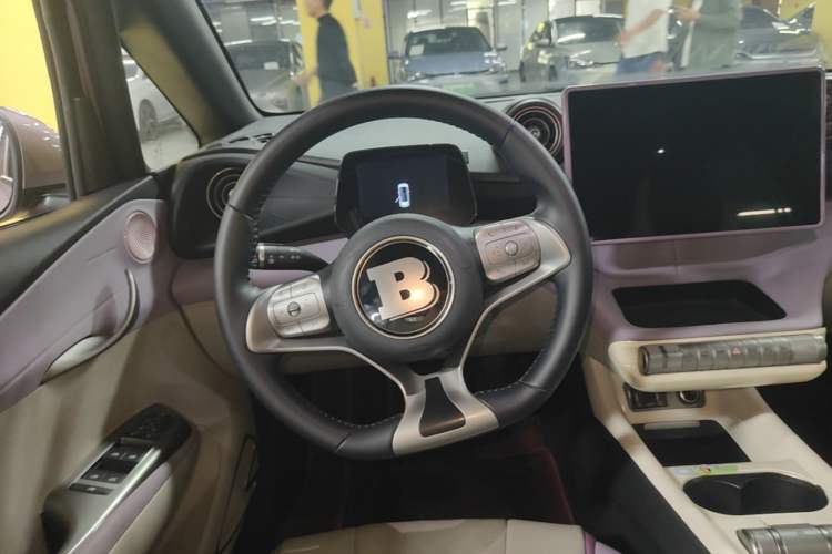 Used BYD Dolphin 2023 420 km Fashion Edition Steering Wheel