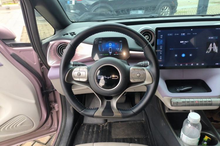 Used BYD Dolphin 2023 420 km Fashion Edition Steering Wheel