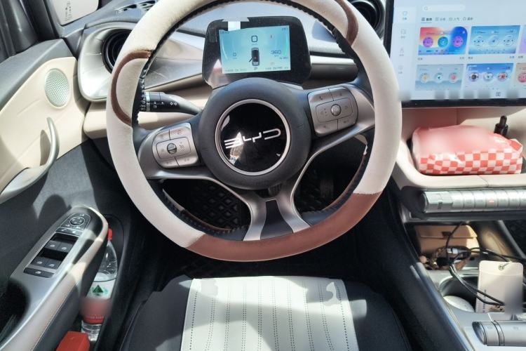 Used BYD Dolphin 2023 420 km Fashion Edition Steering Wheel