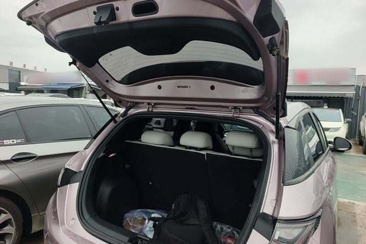 Used BYD Dolphin 2023 420 km Fashion Edition Trunk