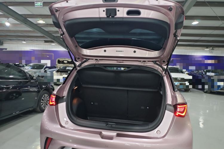 Used BYD Dolphin 2023 420 km Fashion Edition Trunk