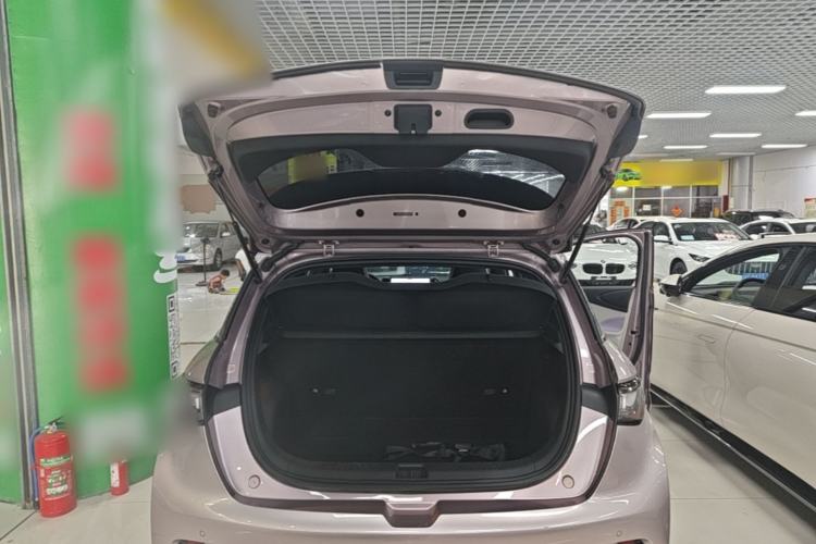 Used BYD Dolphin 2023 420 km Free Version Trunk