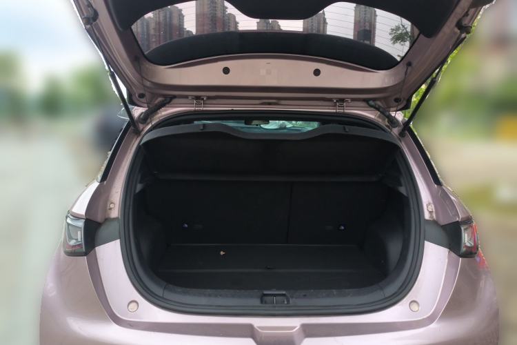 Used BYD Dolphin 2023 420 km Fashion Edition Trunk