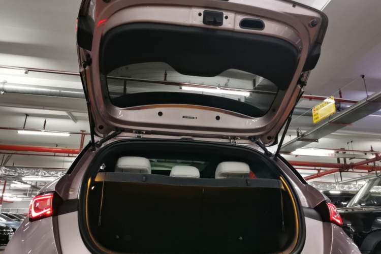 Used BYD Dolphin 2023 420 km Fashion Edition Trunk