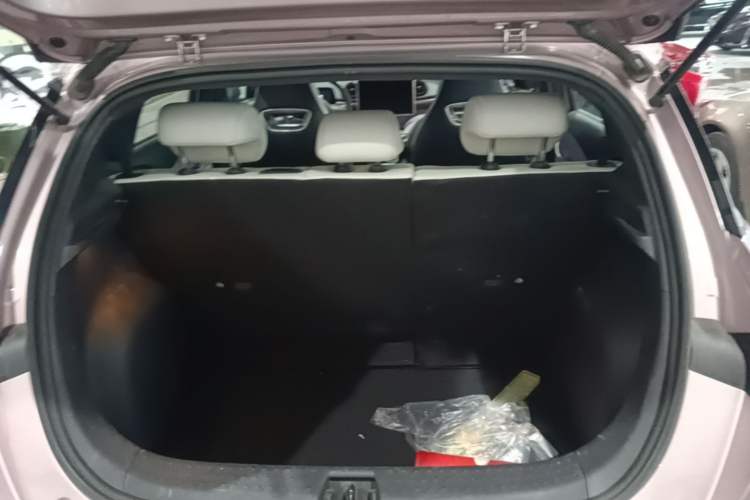 Used BYD Dolphin 2023 420 km Fashion Edition Trunk