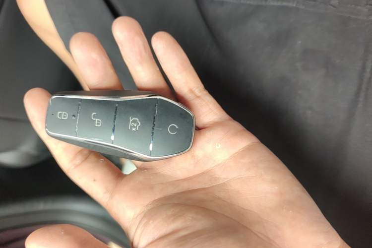 Used BYD Dolphin 2023 420 km Fashion Edition Vehicle Key
