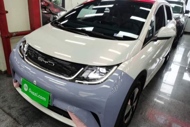 Used BYD Dolphin 2023 420 km Fashion Edition