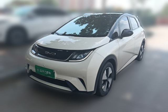 Used BYD Dolphin 2023 420 km Fashion Edition