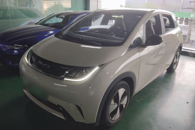 Used BYD Dolphin 2023 420 km Fashion Edition Guazi used car, China used car export, Used car for sale, Used cars, Cheapest cars for sale